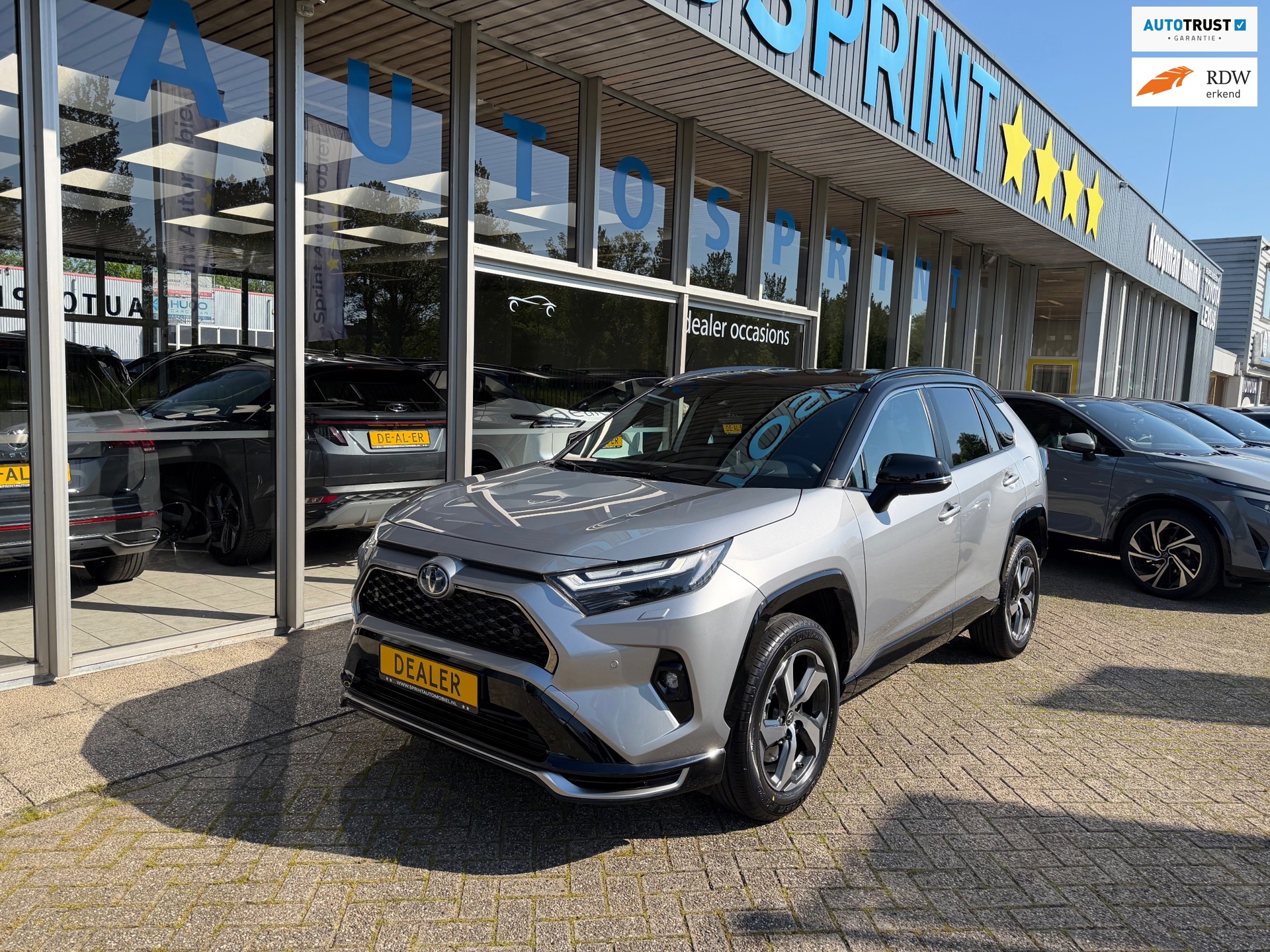 Toyota RAV4 2.5 Plug-in Hybrid AWD 300 Dynamic 306 PK DIREKT LEVERBAAR