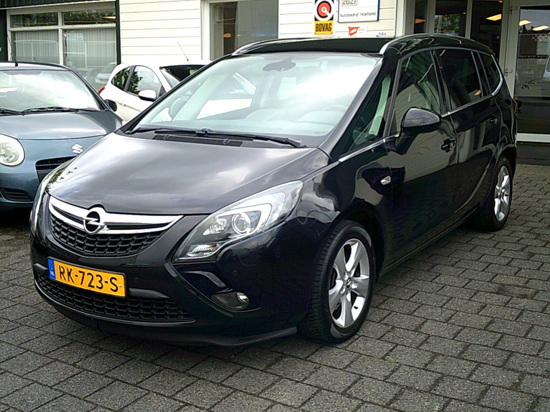 Opel Zafira Tourer 2.0 CDTI Design Edition (AUTOM./LMV/NAV/Xenon