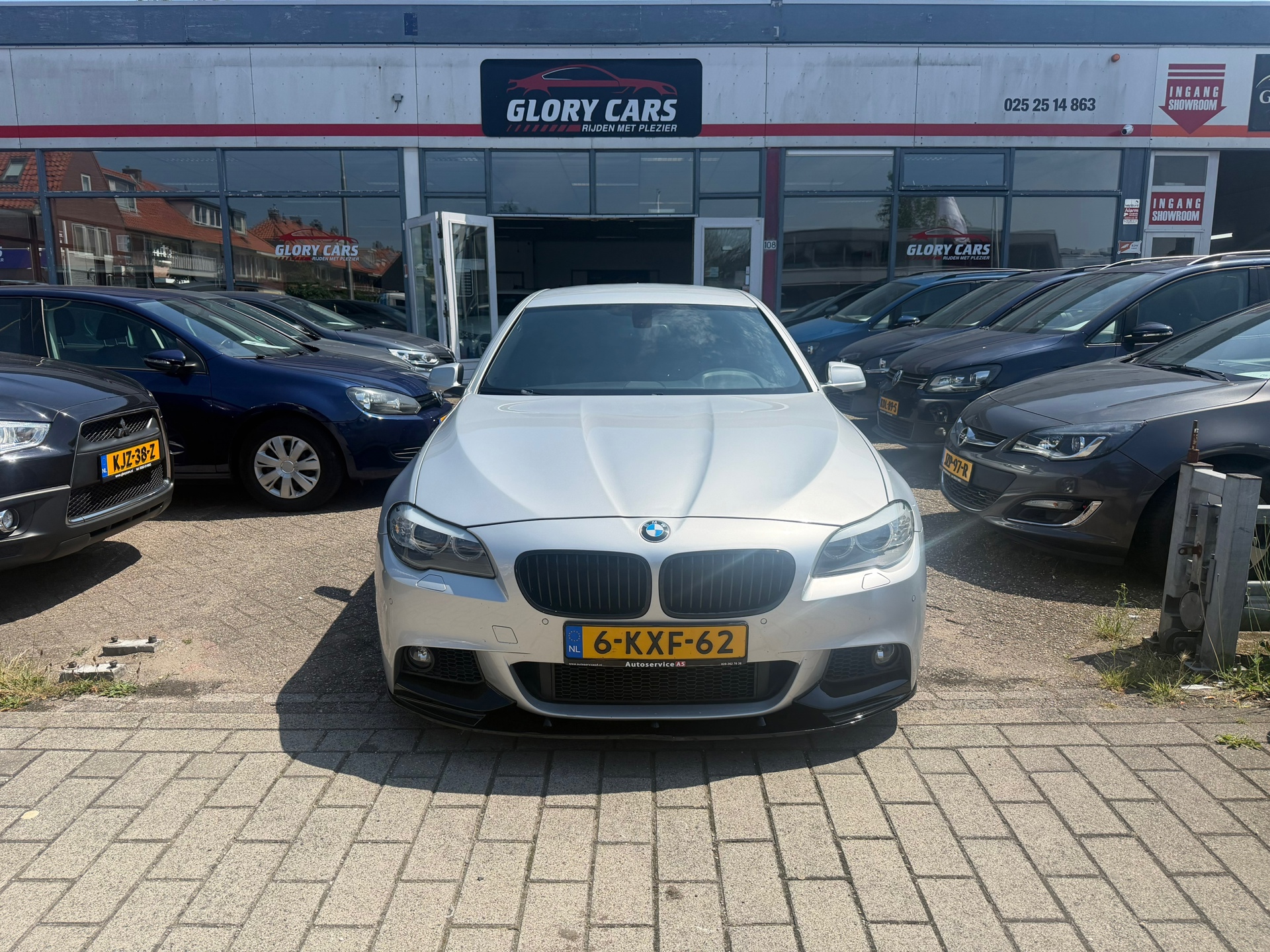 BMW 5-serie 520i AUTOMAAT-NAVI-WEINIG KM