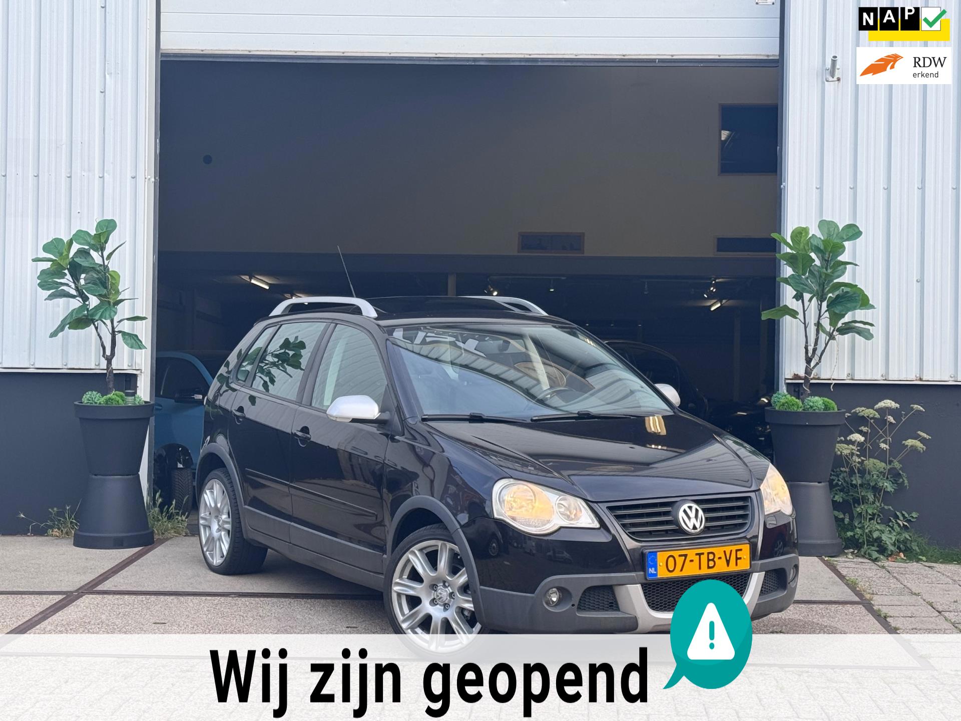 Volkswagen Polo 1.4-16V Cross|PANO|CARPLAY|ELEK.RAMEN|AIRCO|BOEKJES|