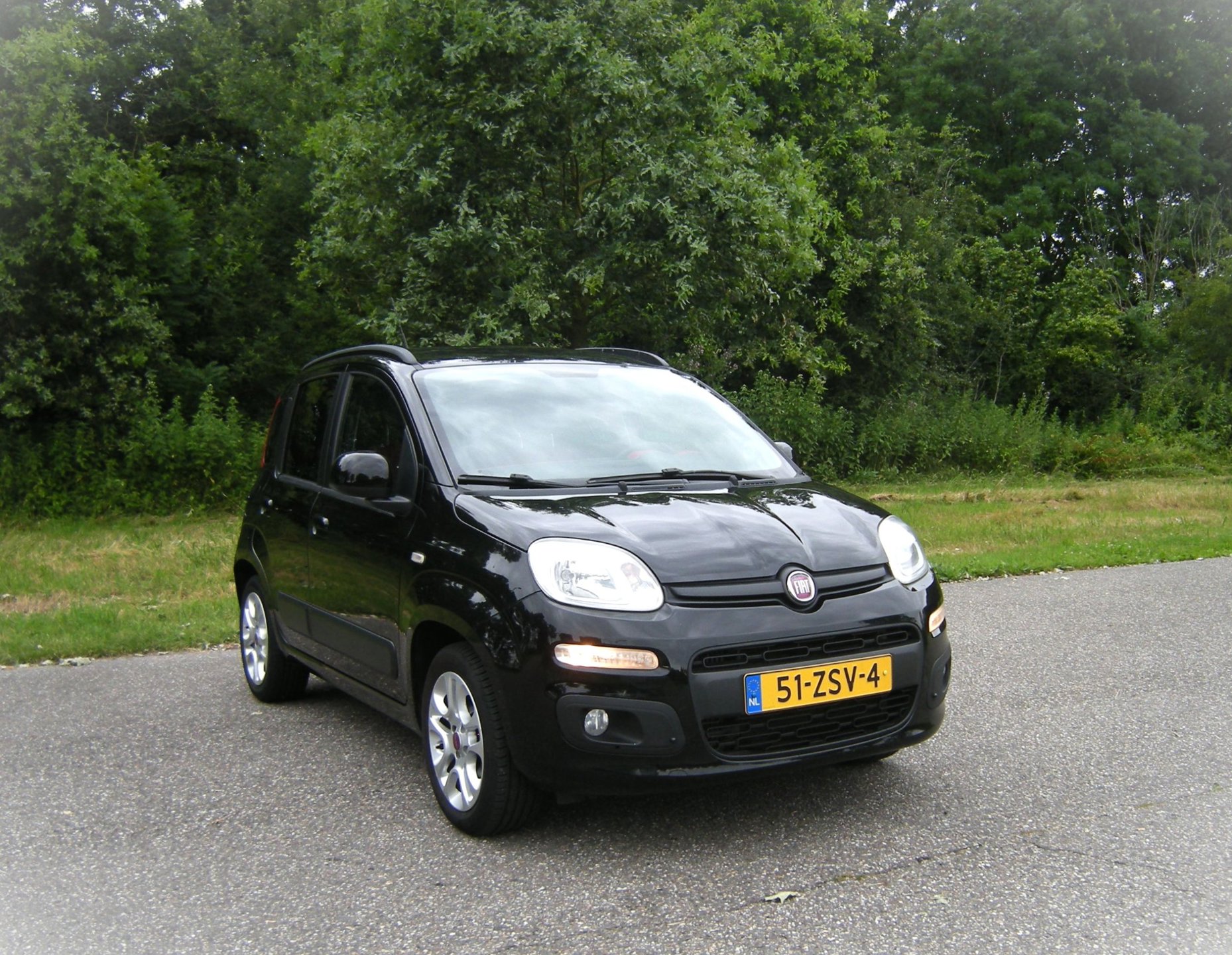 Fiat Panda 0.9 TwinAir Sempre . 5 Drs . Airco . Sportintrieur . lmv . mistlampen . enz