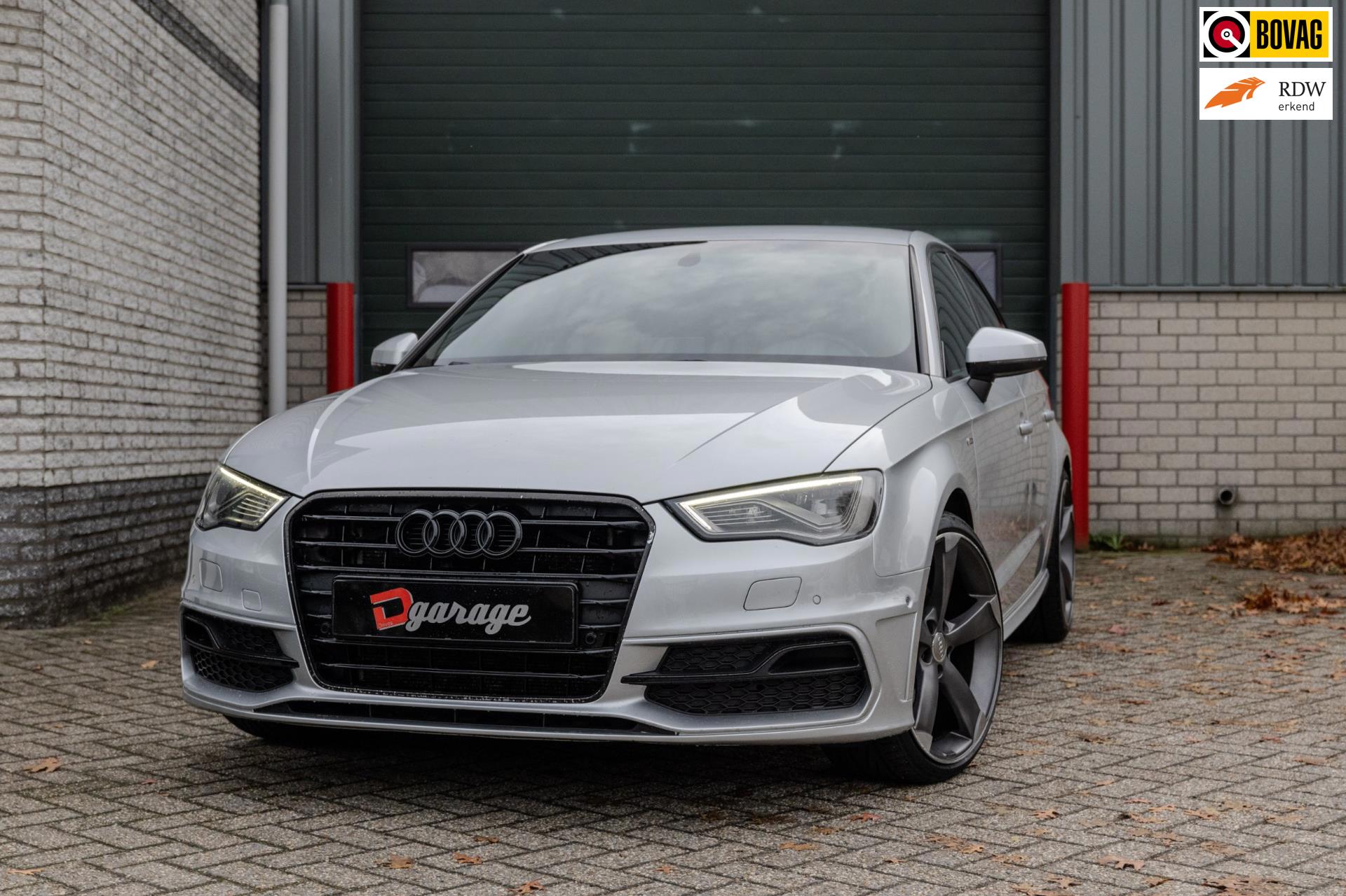 Audi A3 Sportback 1.8 TFSI 3x S line, leer/alcantara, Xenon