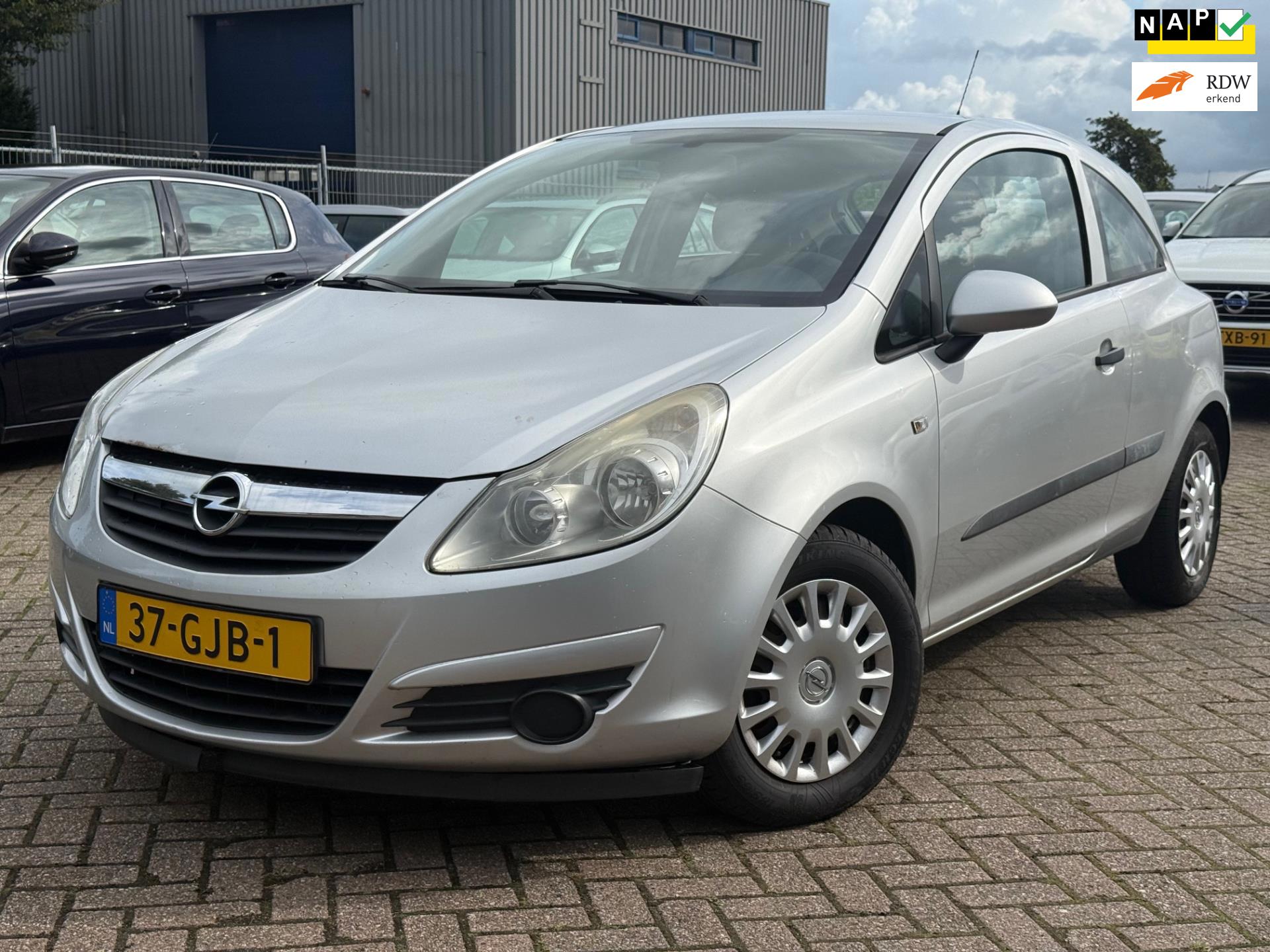 Opel Corsa 1.2-16V Essentia
