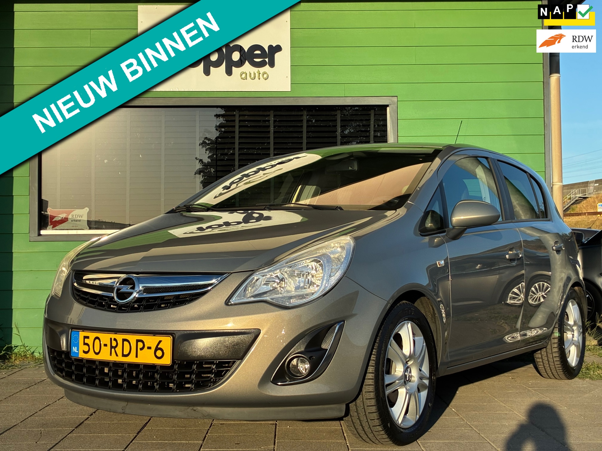 Opel Corsa 1.4-16V Cosmo|2e eigenaar|Automaat|Climatronic|CruiseControl|Trekhaak|NAP|