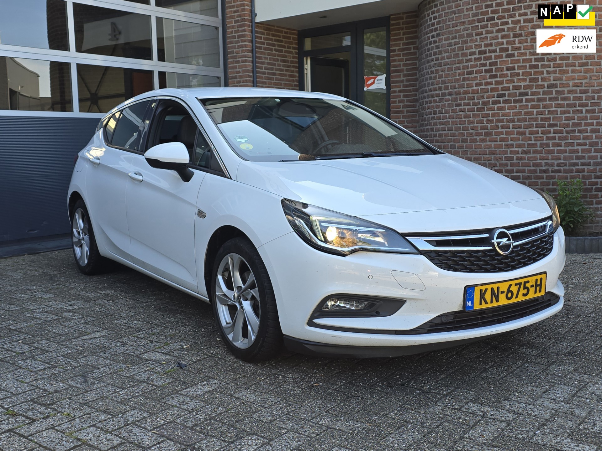 Opel Astra 1.6 CDTI Innovation Apk |Lezen |Euro 6 |Diesel