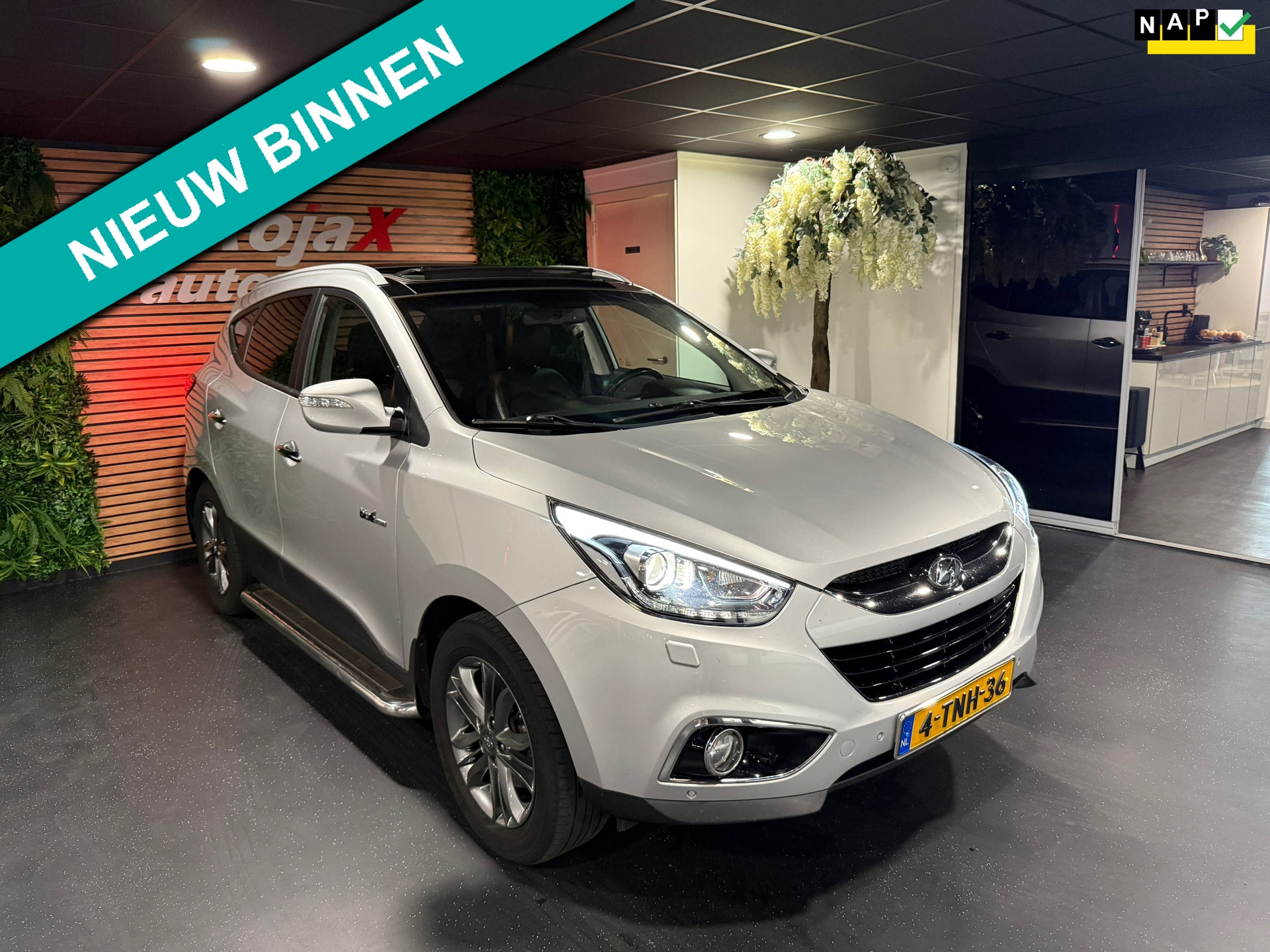 Hyundai Ix35 1.6i GDI i-Catcher PANO - LEDER - NAVI - TREKHAAK.