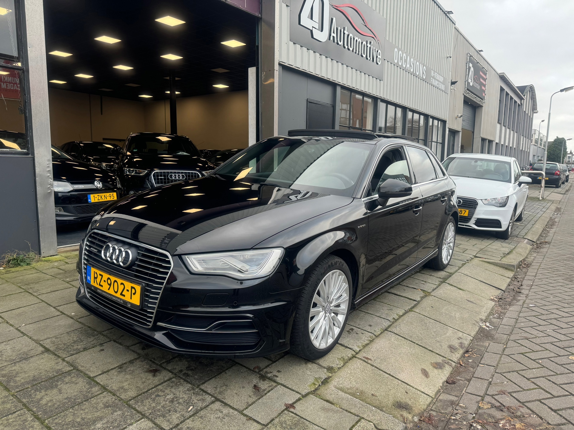 Audi A3 Sportback 1.4 e-tron PHEV Attraction Pro Line plus