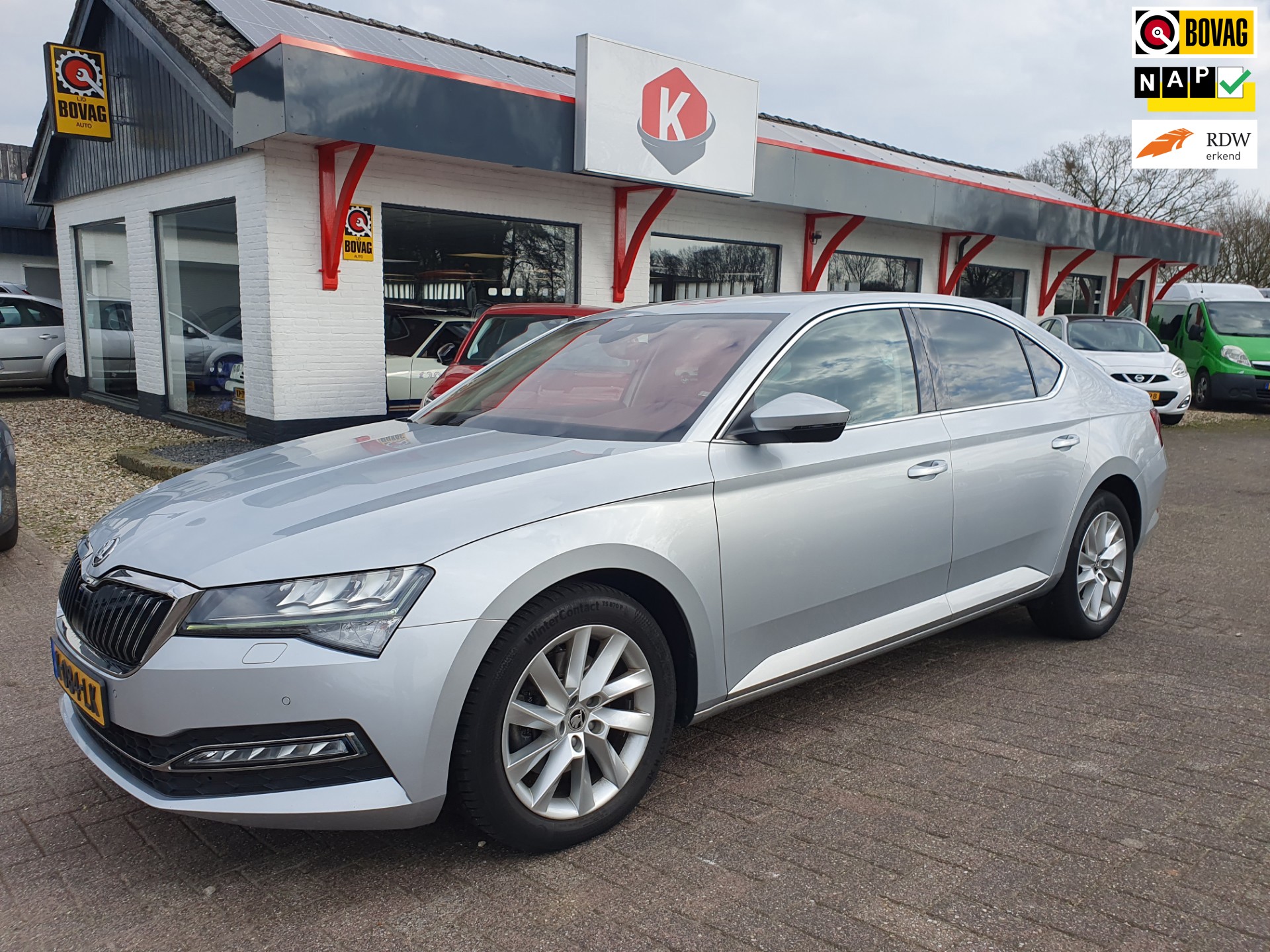 Skoda Superb 1.5 TSI ACT Business Edition DSG/NAVI