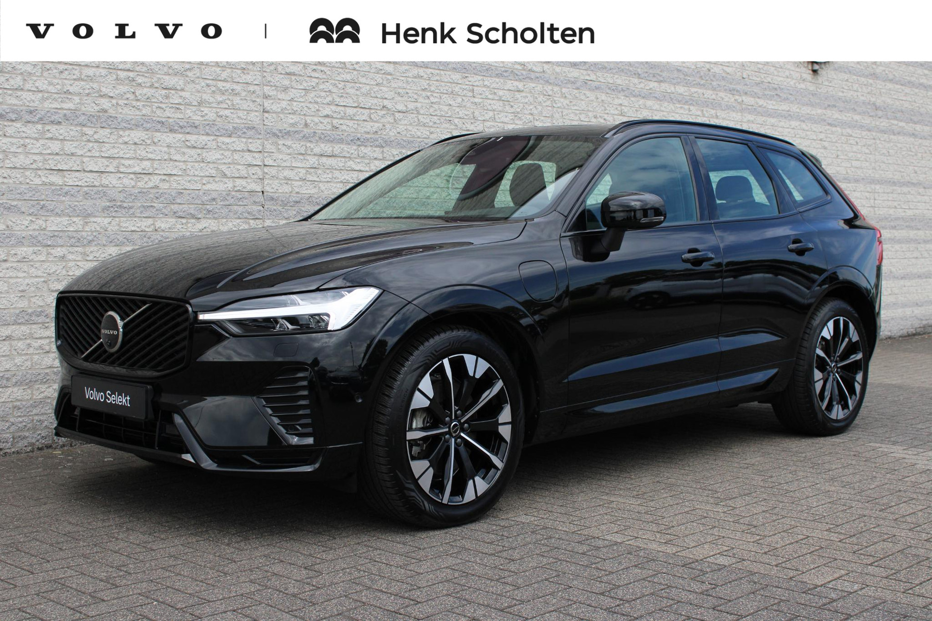 Volvo XC60 2.0 T6 Plug-in hybrid AWD Ultra Dark