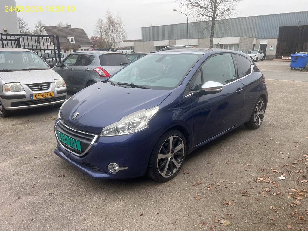 Peugeot 208 1.6 THP XY