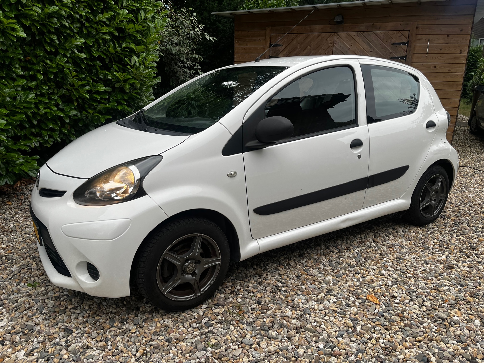 Toyota Aygo RIJKAAR/APK/HISTORY/BEURT/NAP/AIRCO/5drs//DIREKT MEE