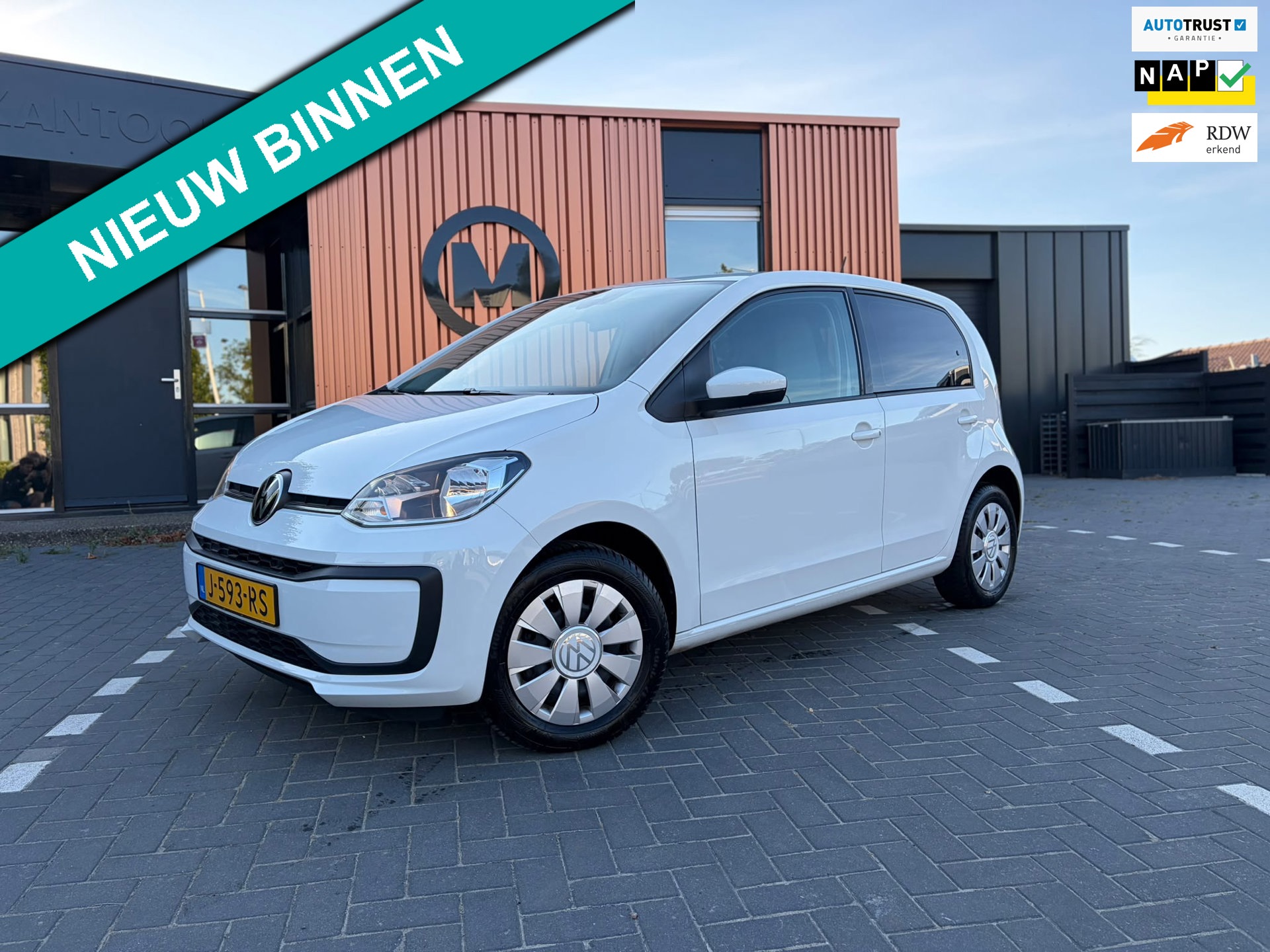 Volkswagen Up! 1.0 BMT move up! Cruis/PDC/Clima