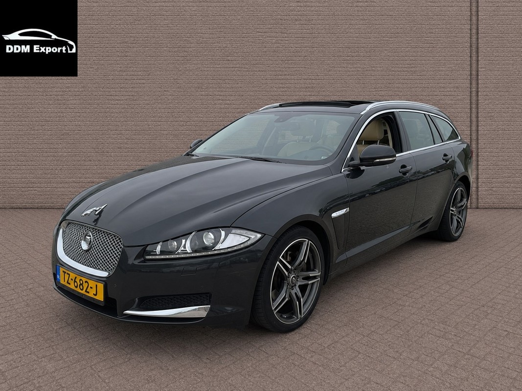 Jaguar XF
