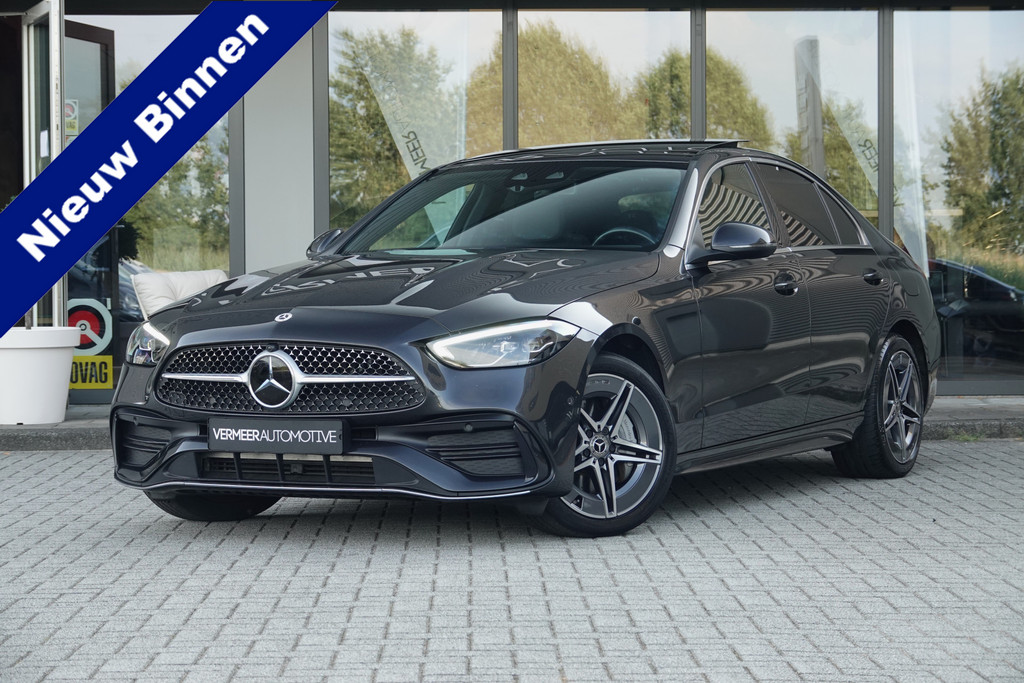 Mercedes-Benz C-Klasse 300 e AMG Line | Panoramadak | Trekhaak |