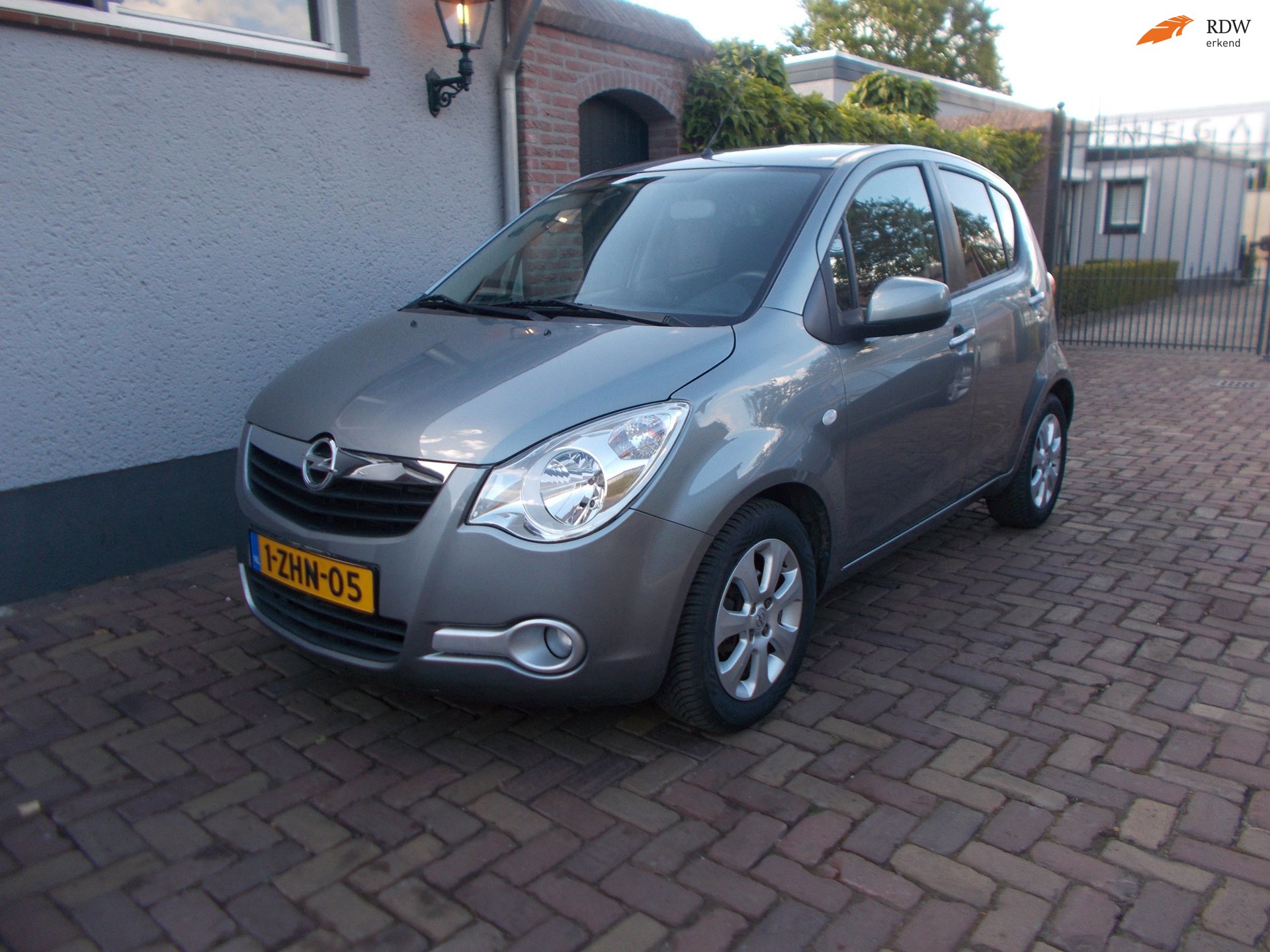 Opel Agila 1.2 Edition...automaat....km 91 dkm..airco