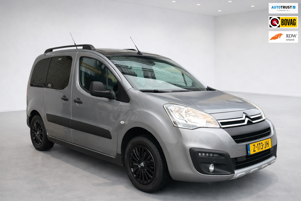 Citroën BERLINGO 1.2 PureTech XTR, zeer mooi en compleet, APK, navi, camera, PDC, 2 schuifdeur, pano dak, modutop, inruil mogelijk