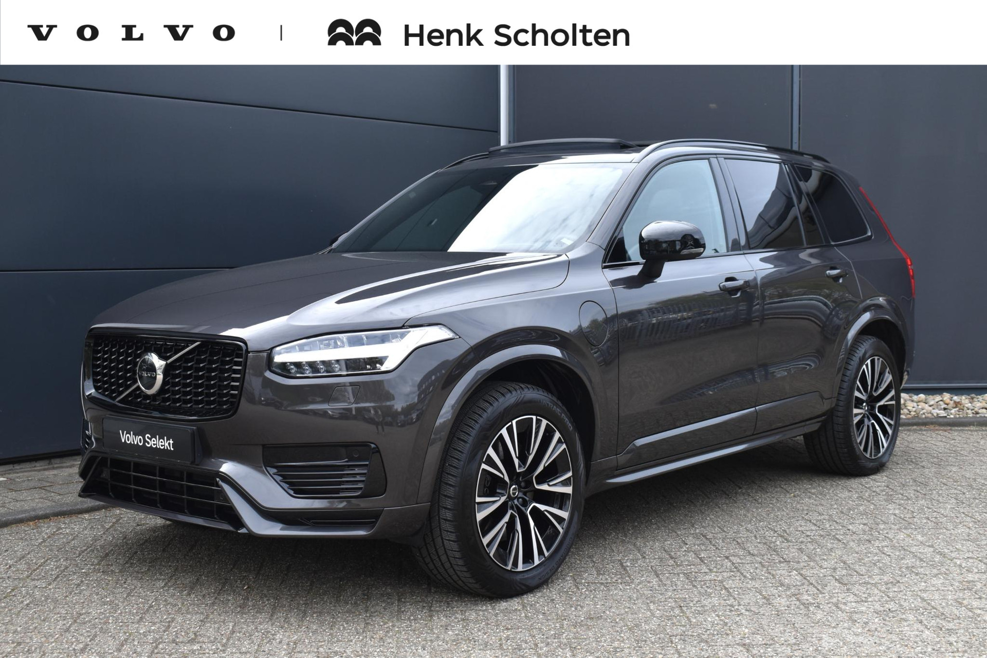 Volvo XC90 T8 Recharge AWD Ultra Dark