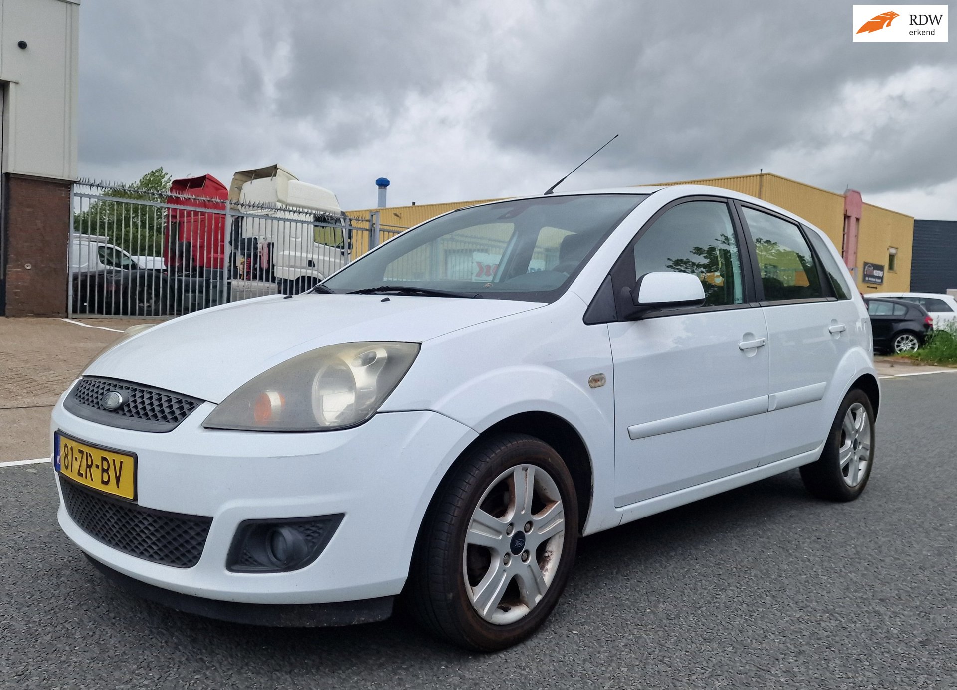Ford Fiesta 1.3-8V Futura XL PSENSOR AIRCO APK 2 X SLEUTELS