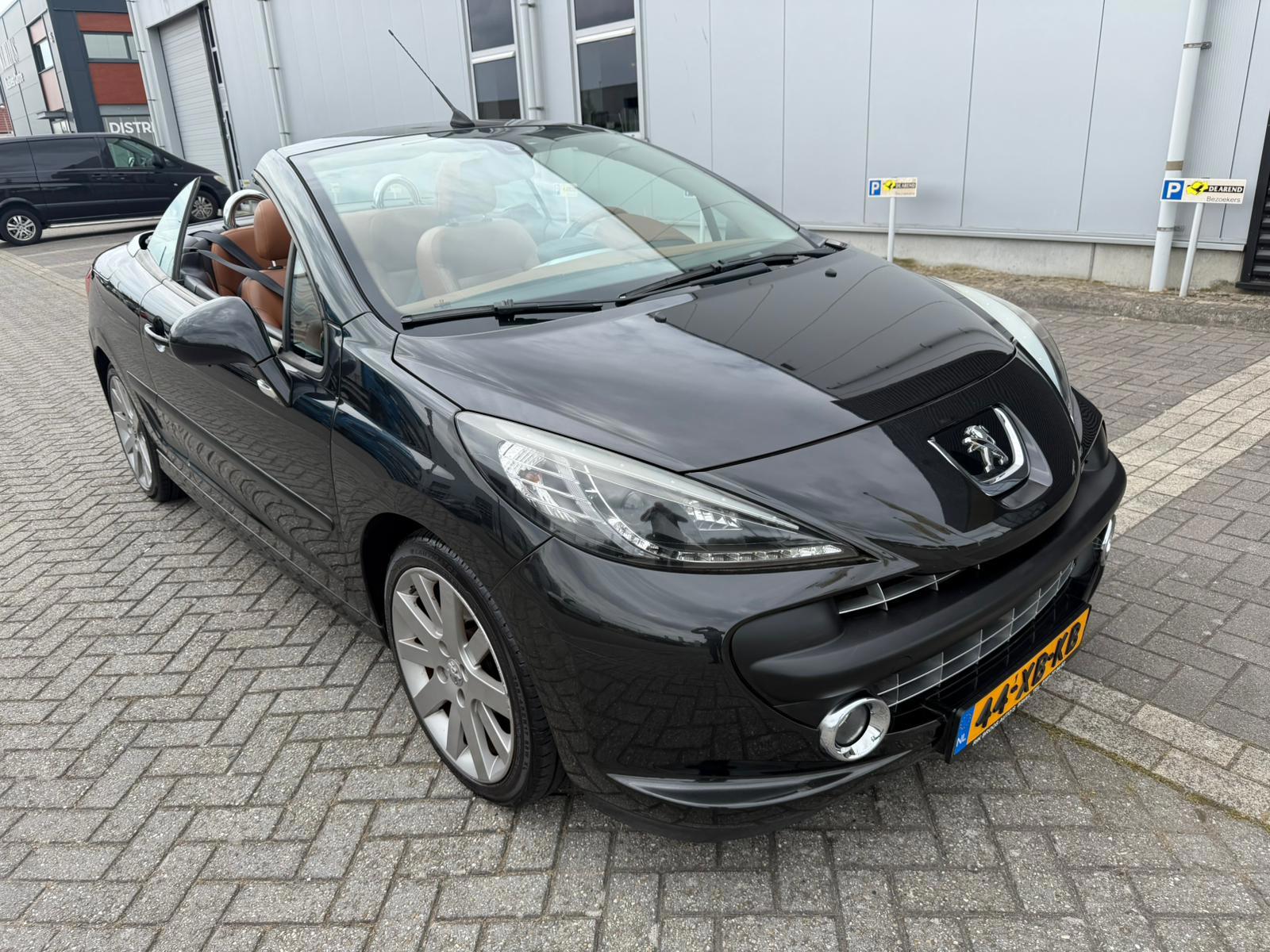Peugeot 207 CC 1.6-16V T Féline 150 PK Leer Pdc LM Velge APK NAP