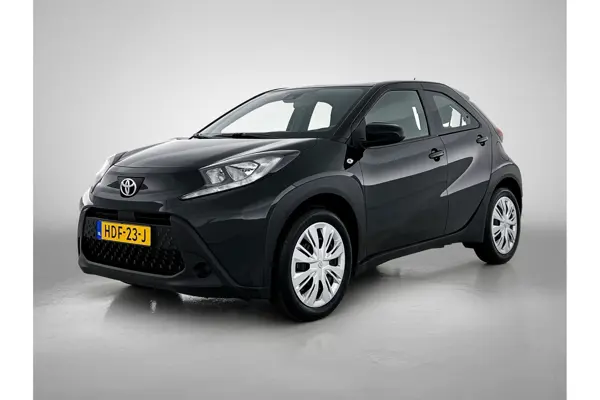 1.0 VVT-i MT Play