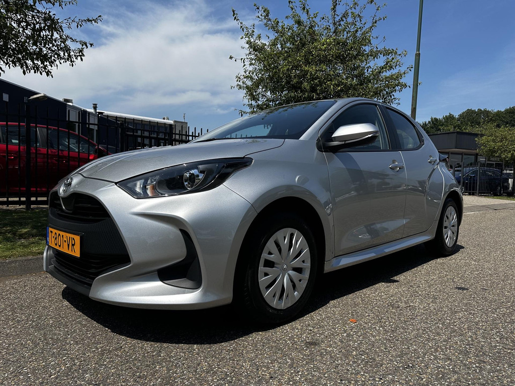 Toyota Yaris 1.5 VVT-i 125pk Active Multi Media Parkeer Camera