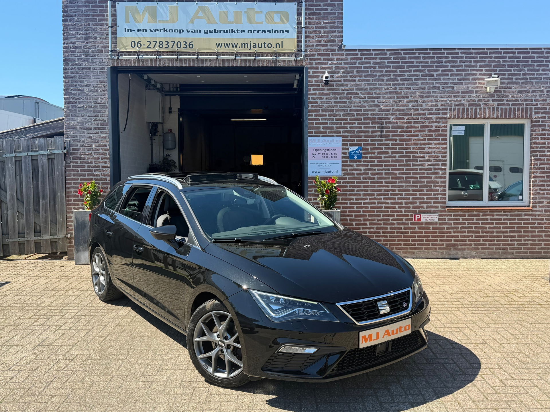 Seat Leon ST 1.5 TSI FR Business Intense DSG key less beats