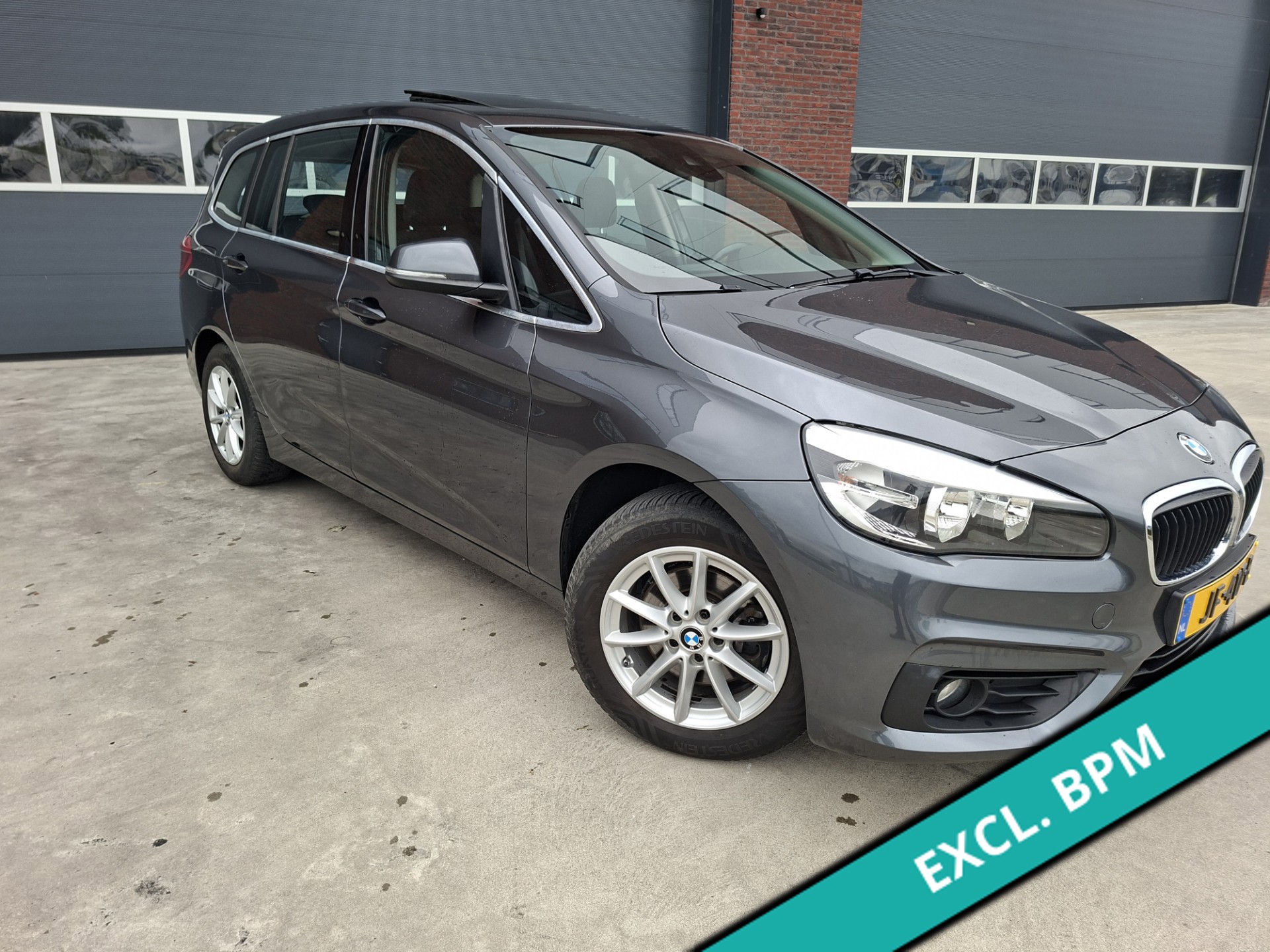 BMW 2-serie Gran Tourer 216d Essential Airco/ECC/Panoramadak