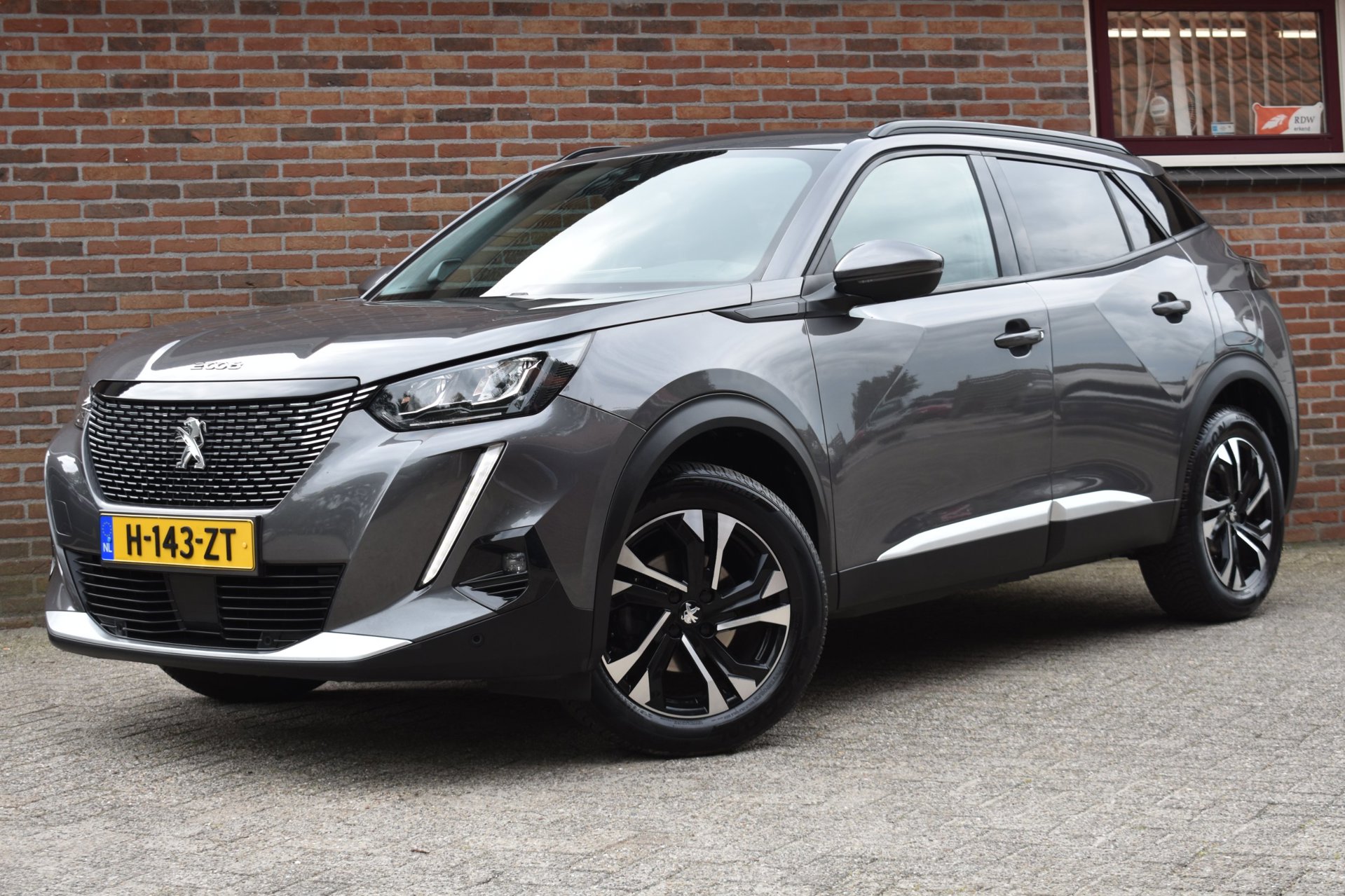 Peugeot 2008 1.2 PureTech Blue Lease Allure '20 LED Navi Clima Cruise 3D Inruil mogelijk