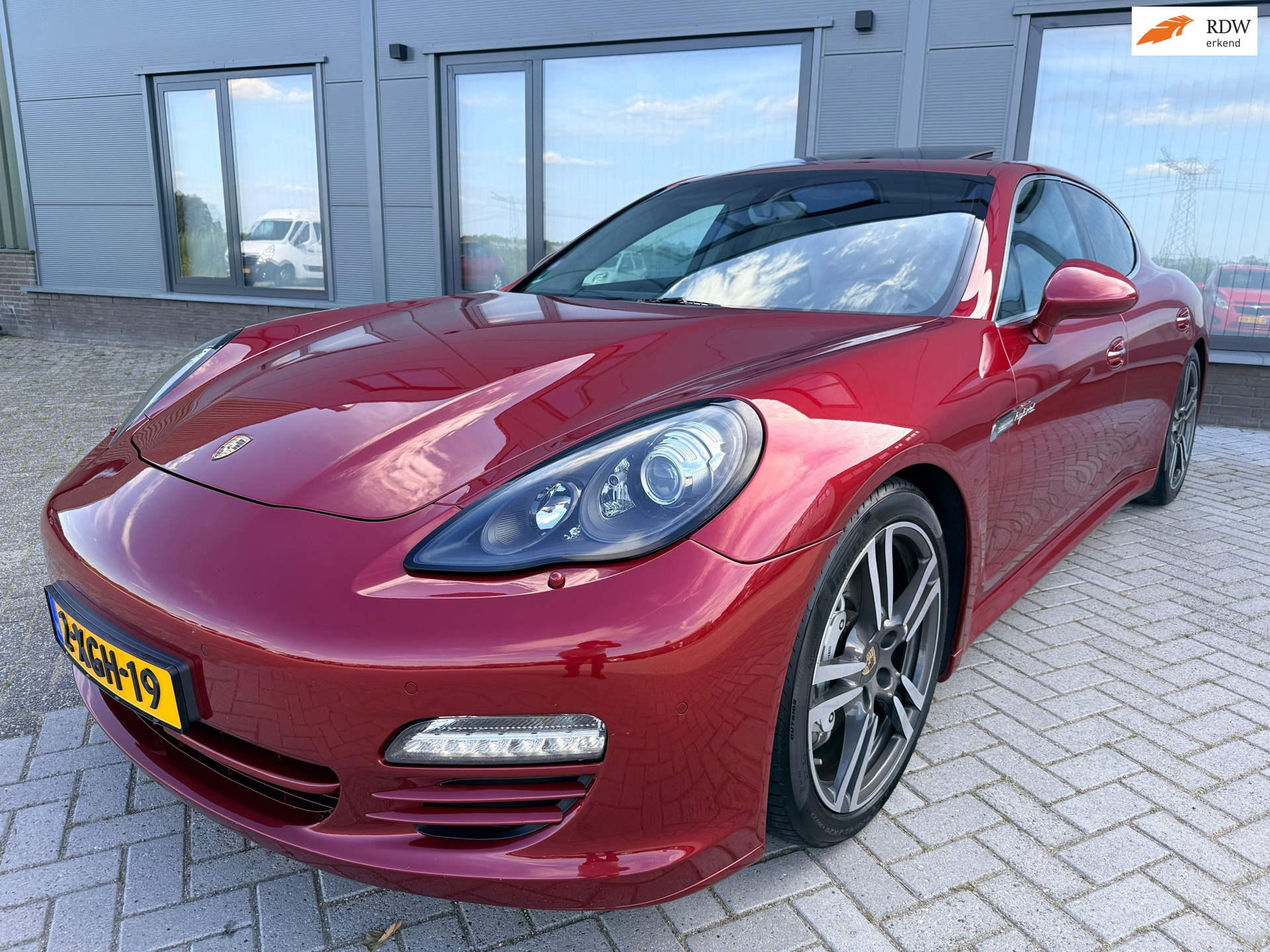Porsche Panamera 3.0 S Hybrid|Schuifdak|115dkm|Dealer onderhouden|Keyless|Nette auto|
