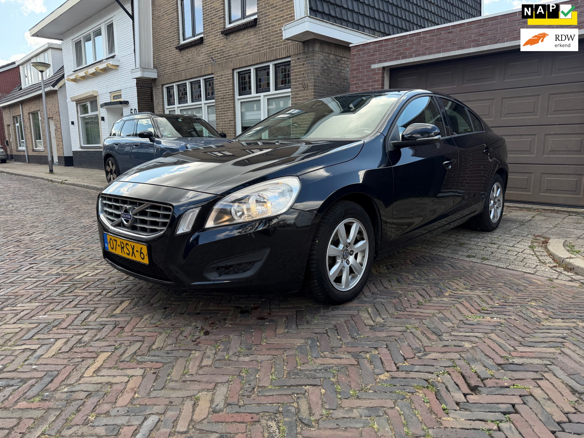 Volvo S60 1.6 T4 Kinetic NIEUWE APK