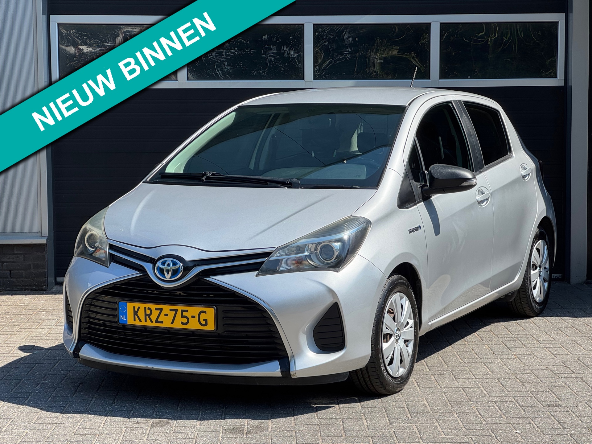 Toyota Yaris 1.5 Hybrid Comfort Camera, Climate Control,