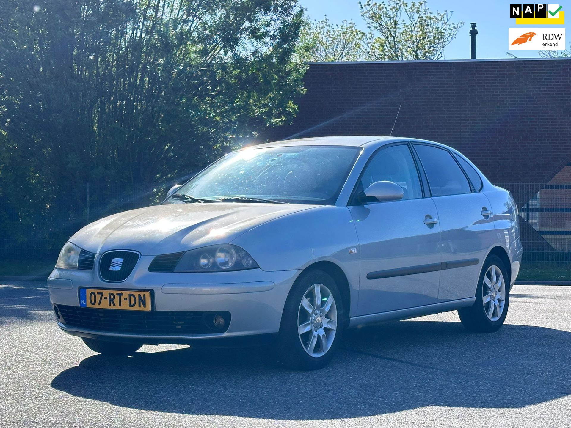 Seat Cordoba 1.4-16V Stylance Achteruit camera*Cruise*Clima*NAP*LM velgen*Nieuwe APK*