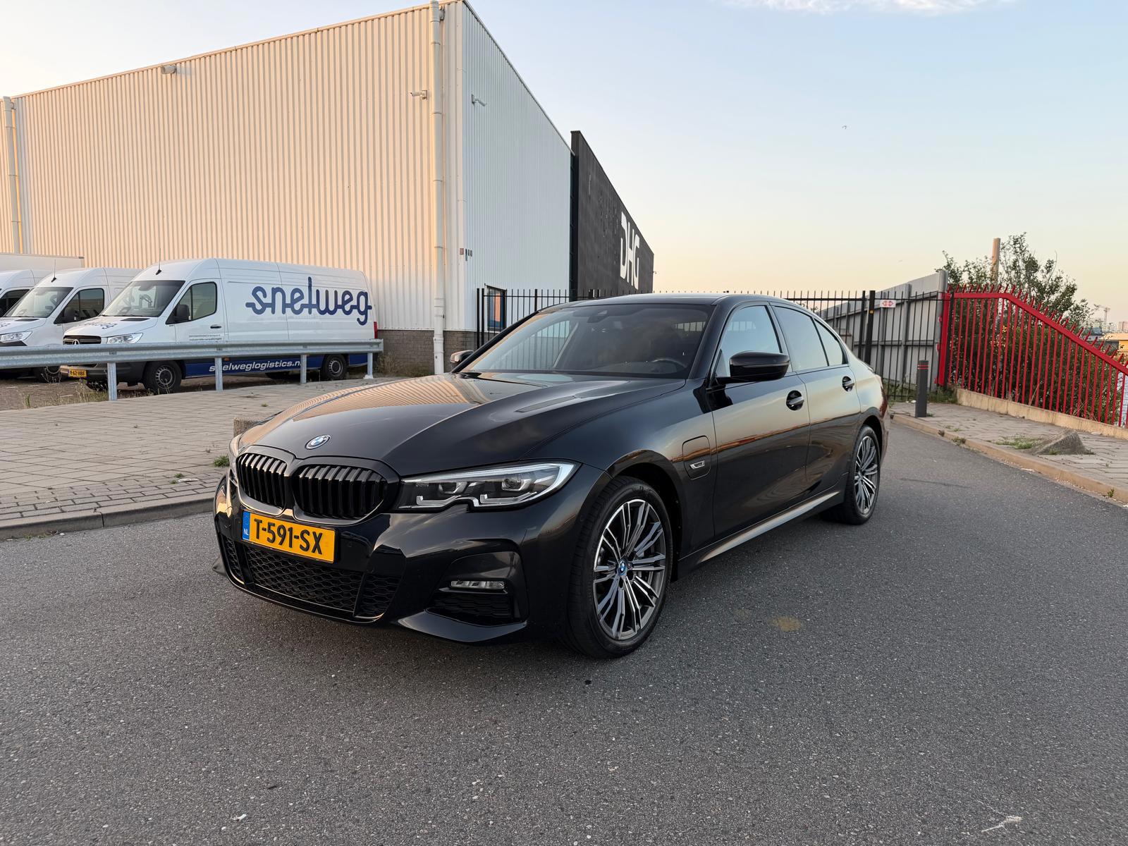 BMW 3-serie 330e