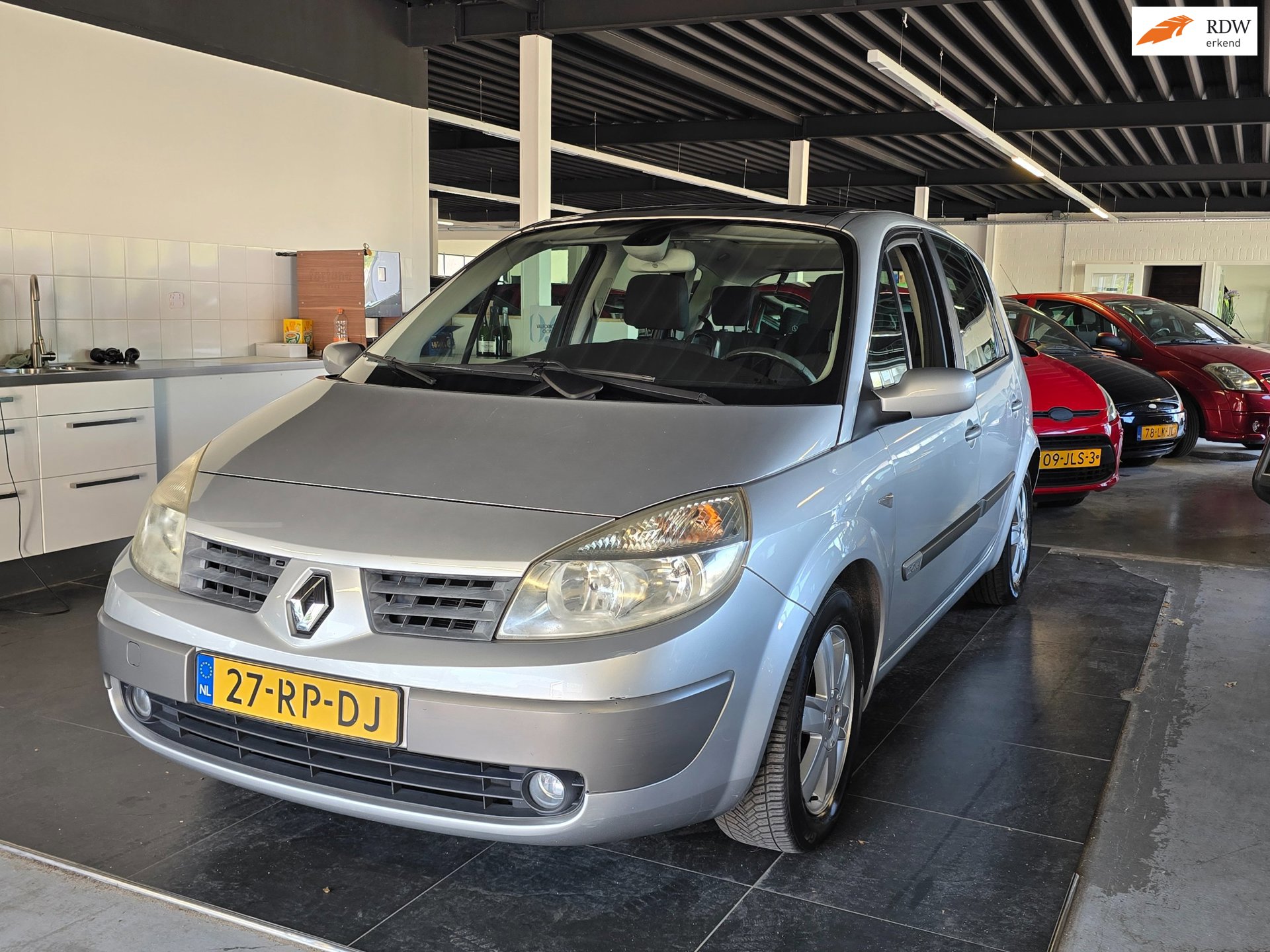Renault Scénic 2.0-16V Privilège Luxe/AUTOMAAT/N.A.P/CRUISE/