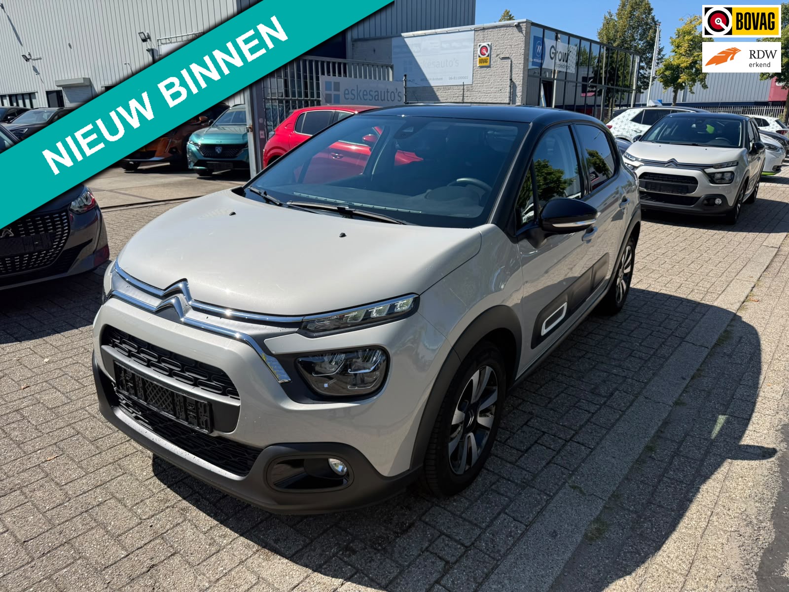 Citroën C3 1.2 PureTech Feel, Facelift, Navi, Dealer auto. INC BTW, 1ste eigenaar