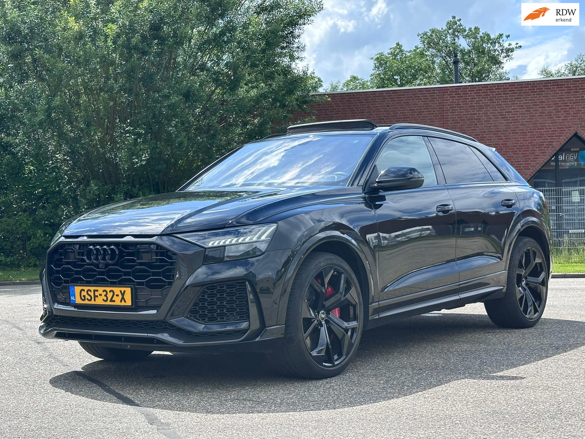 Audi Q8 4.0 TFSI RS Q8 quattro 600 PK*Carbon*Downpipes*Elektrische schuifdak*Leder*Trekhaak*360 camera*Navigatie*Stoelverwarming*