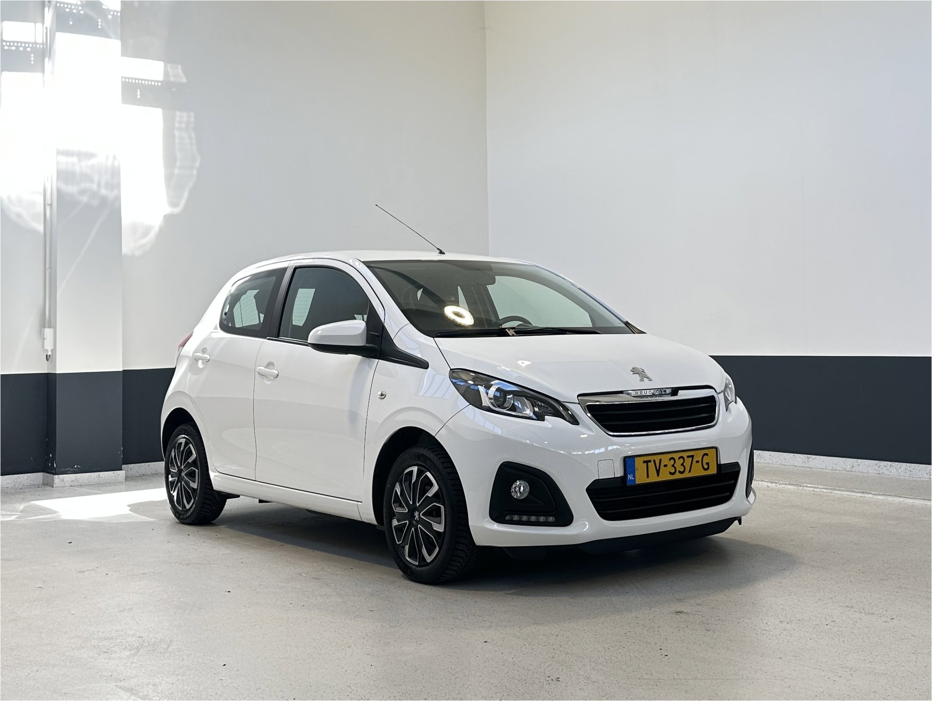 Peugeot 108 1.0 e-VTi Active | NL | Apple Carplay/ Android Auto |AIrco | C.V | Bluetooth |
