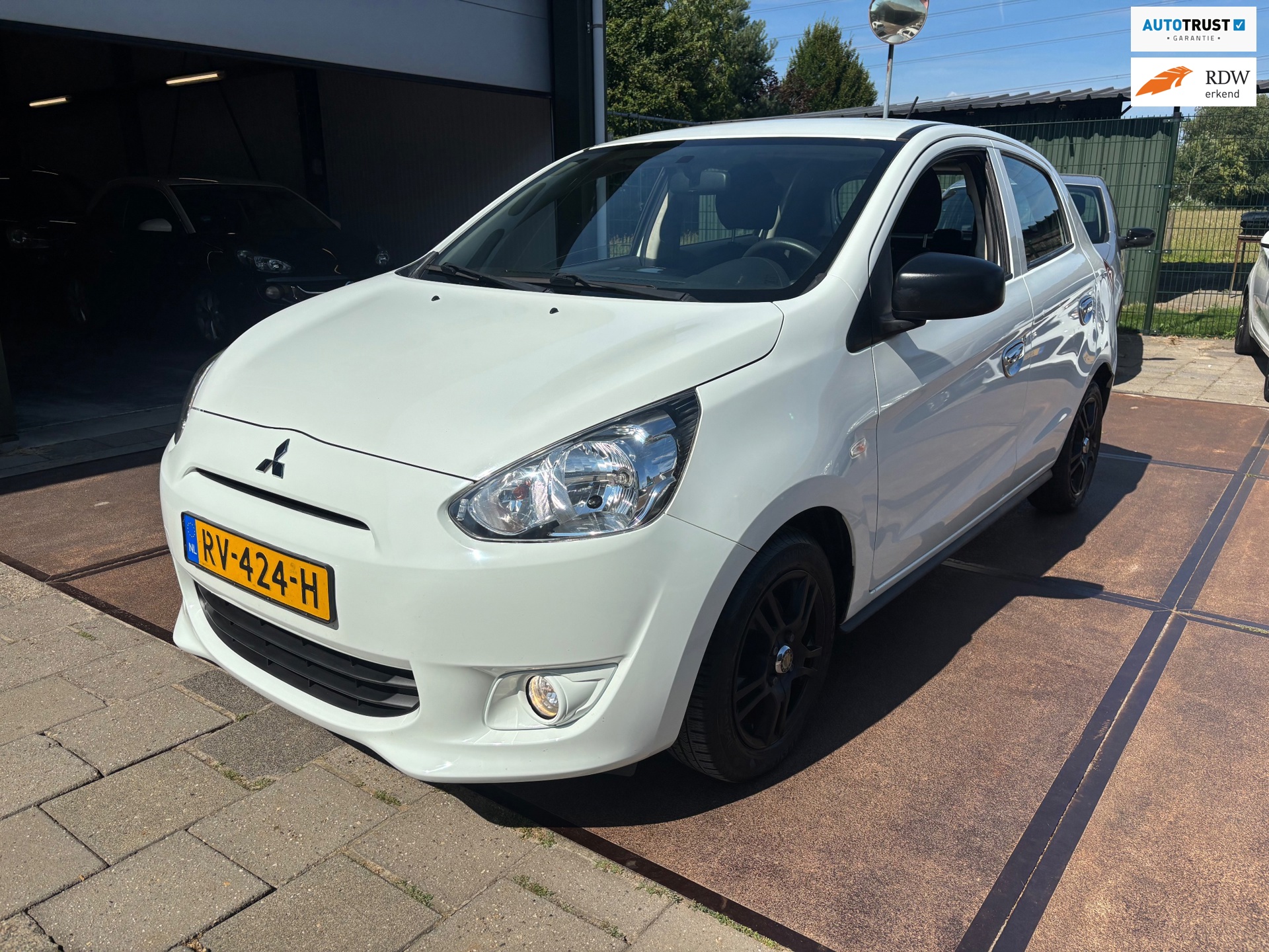 Mitsubishi Space Star 1.0 Entry