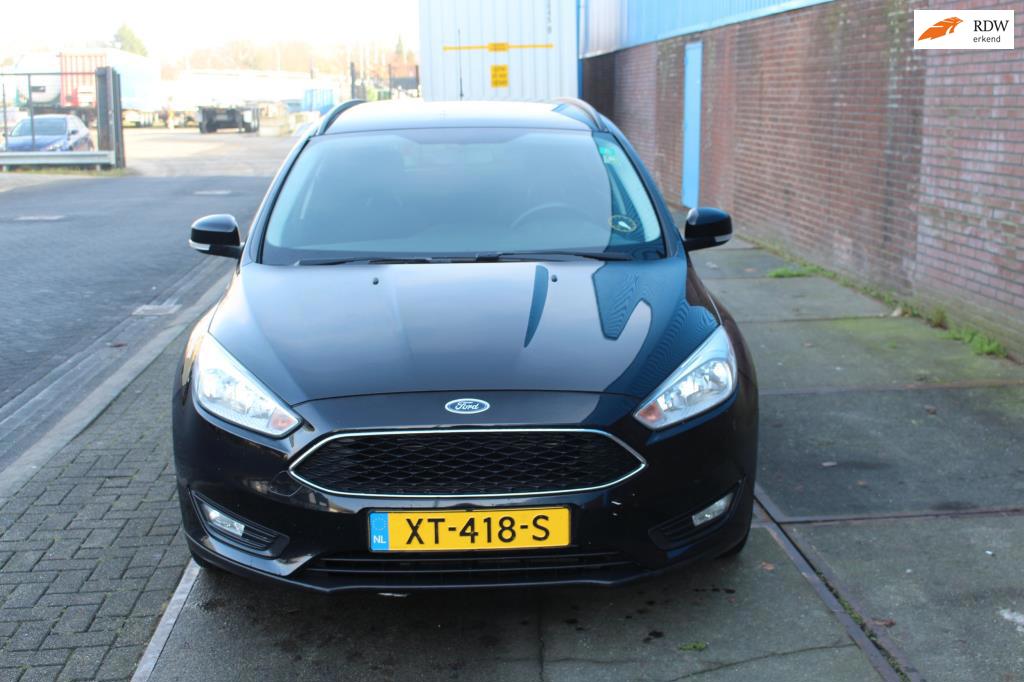 Ford Focus Wagon 1.0 Titanium
