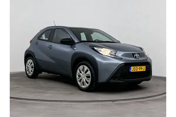 Toyota Aygo X Aygo X 1.0 Vvt-I Mt Play