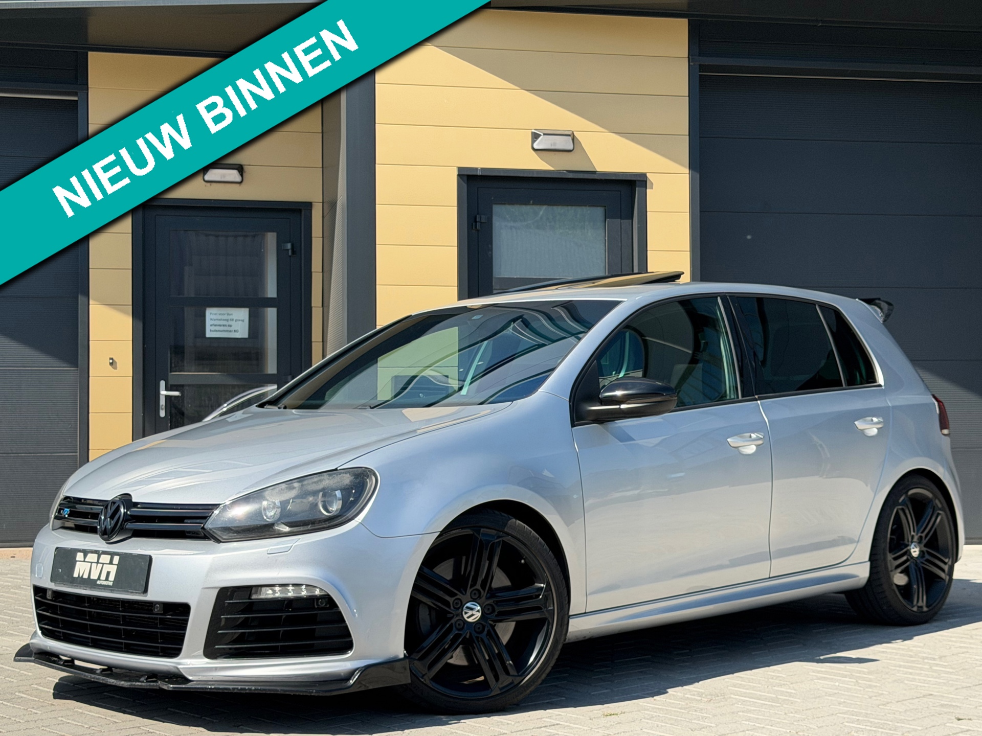 Volkswagen Golf 2.0 R 4-Motion - DSG - Pano - Talladega - Leder - Climate - LED