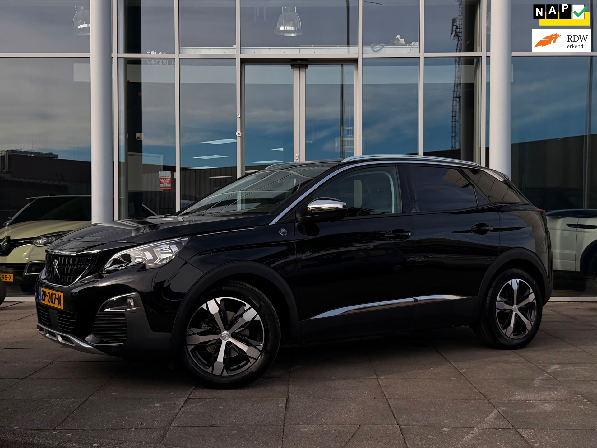 Peugeot 3008 1.2 PureTech Crossway|Camera|Carplay|Trekhaak