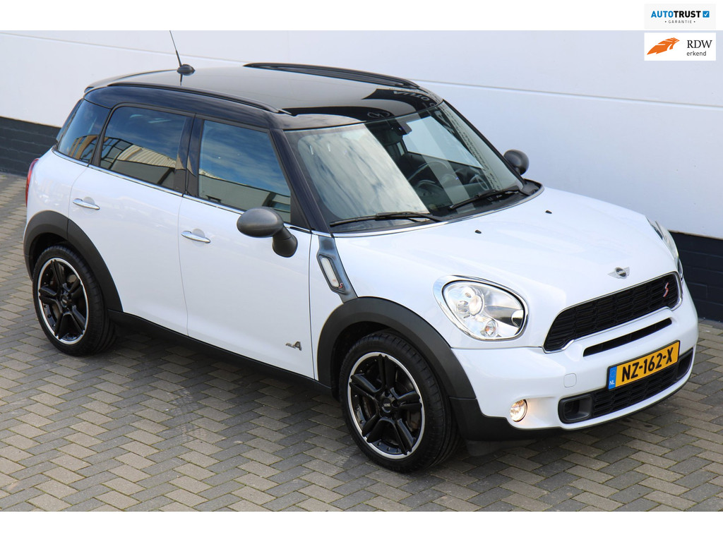 MINI Countryman 1.6 Cooper S ALL4 Navi Xenon Leer Navi APK !!