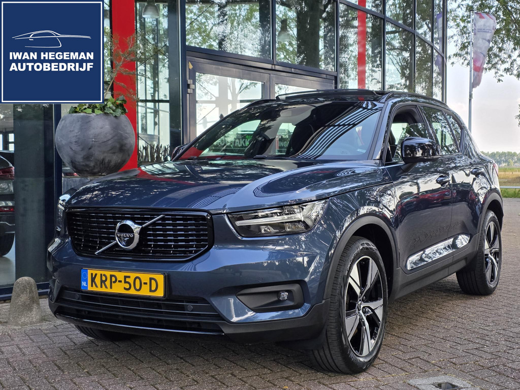 Volvo XC40 1.5 T4 Recharge R-Design | Panoramadak | Wegkl. Trekhaak | Navigatie