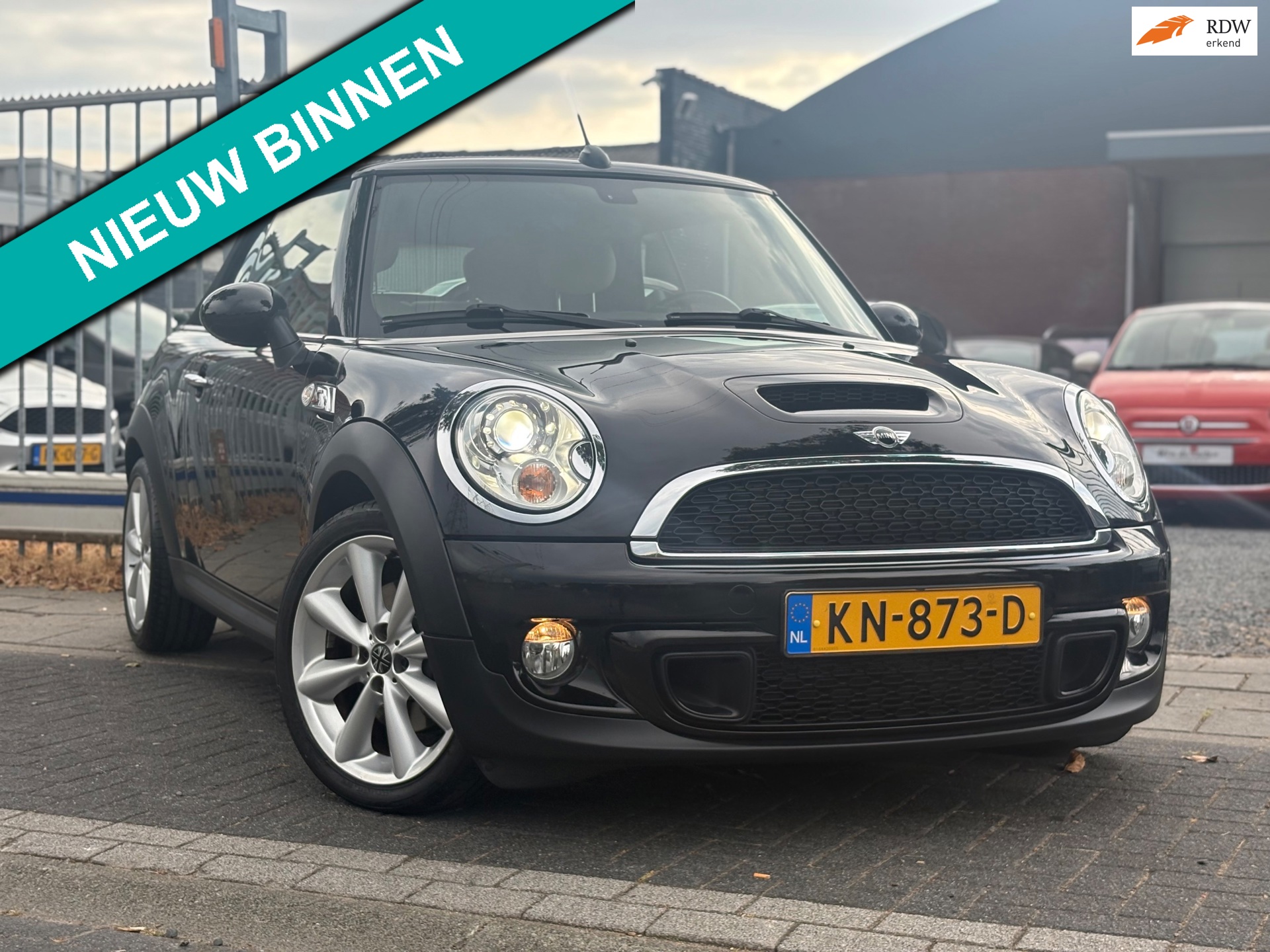 Mini Cabrio 1.6 Cooper S Chili | Automaat | Xenon | Leder | Climate control |