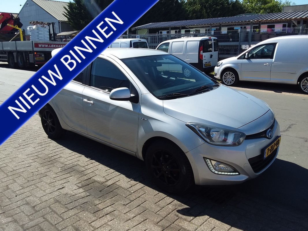 Hyundai i20