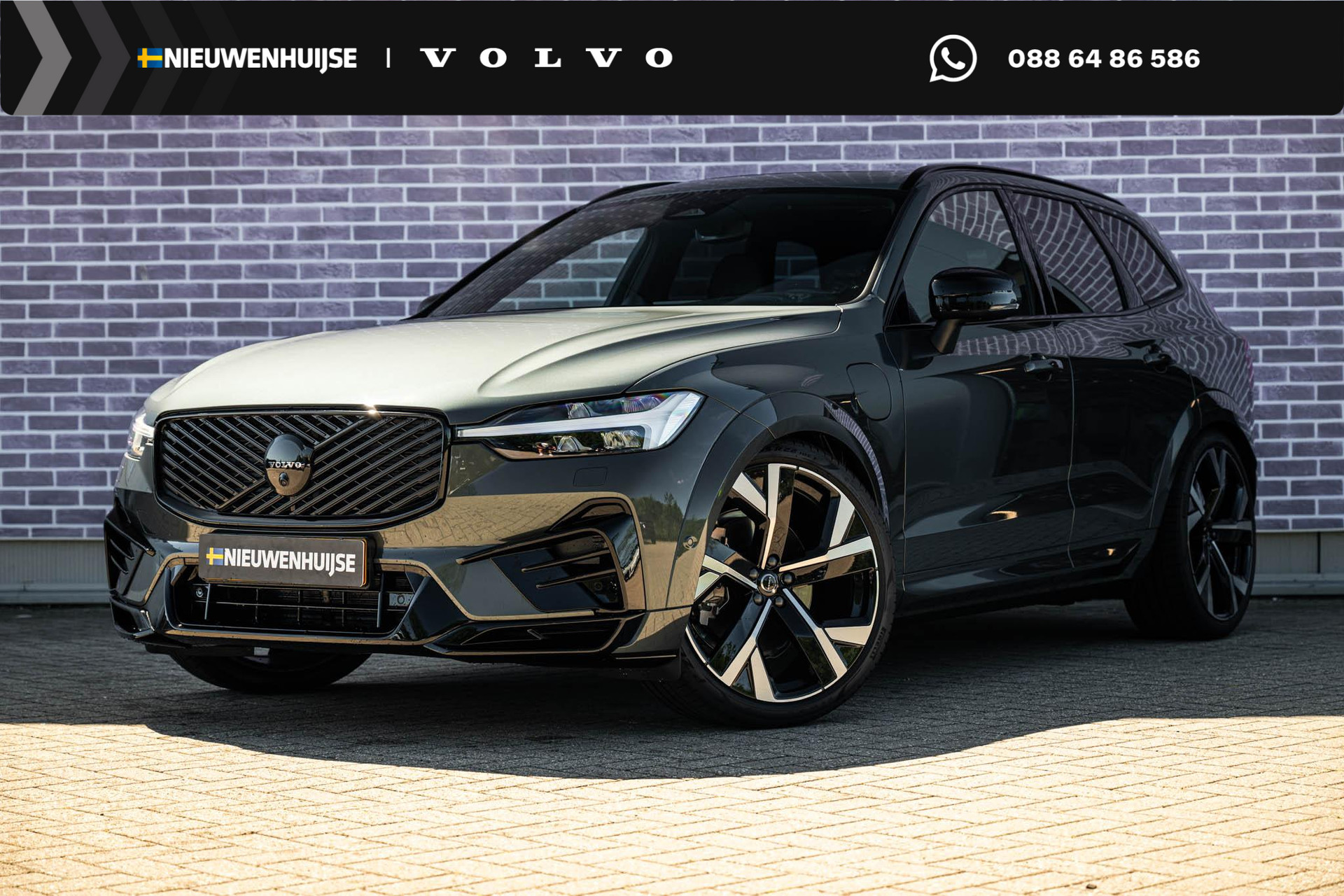 Volvo XC60 2.0 T8 Plug-in hybrid AWD Ultra Dark Executive