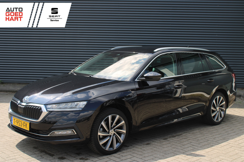 Škoda Octavia Combi 1.4 TSI iV PHEV Business Edition Plus Elek-trekhaak CarPlay Stoelverwarming