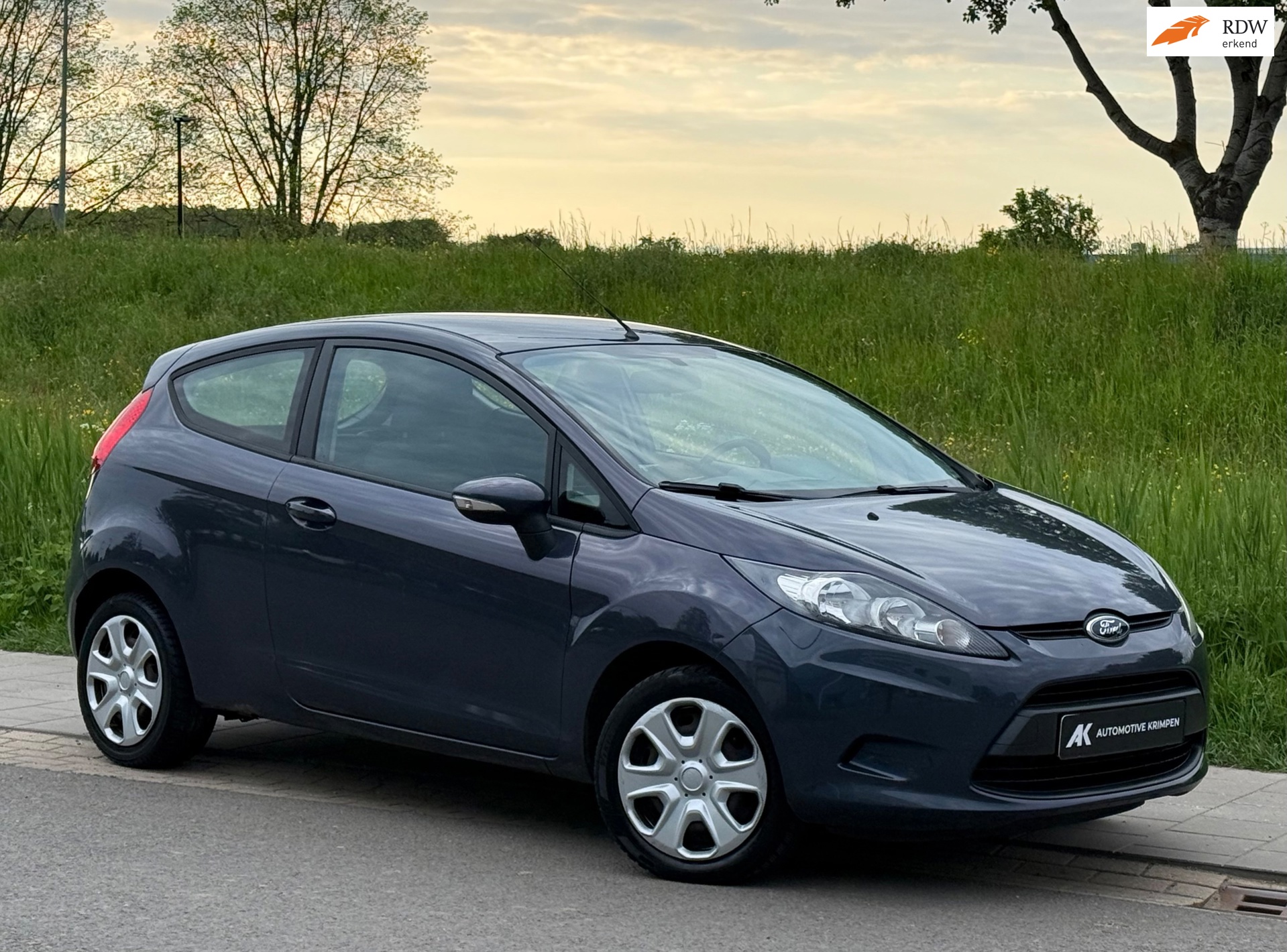 Ford Fiesta 1.25 Limited | 2e Eigenaar | Airco | Stuurbed | Trekhaak | NAP | Radio | Boekjes