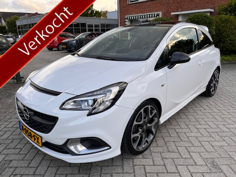 Opel Corsa 1.6 Turbo OPC \ 71.000 km \ Pano dak / Recaro